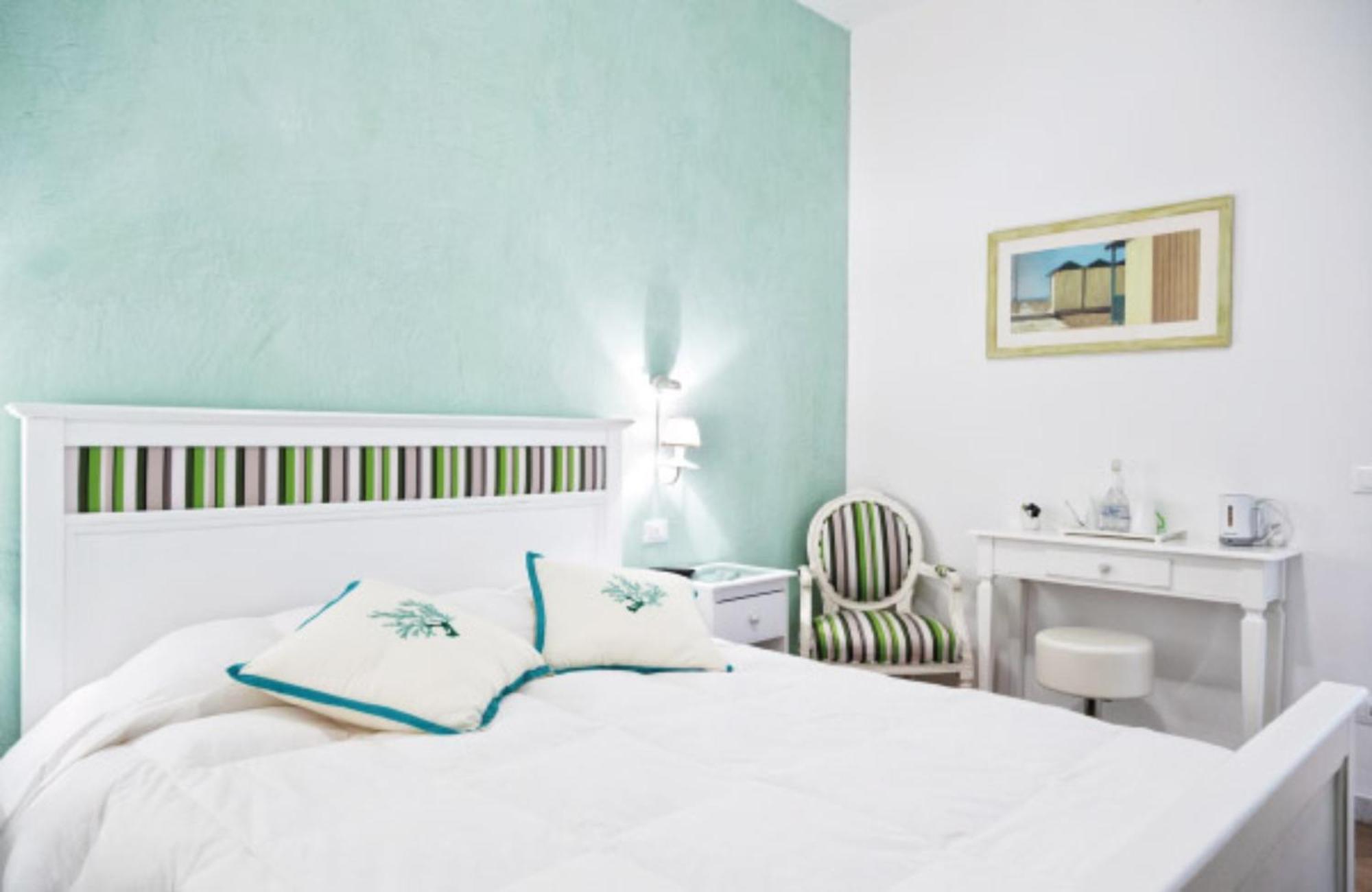 Bed And Breakfast Bagno Venezia Marina Di Carrara Exterior photo