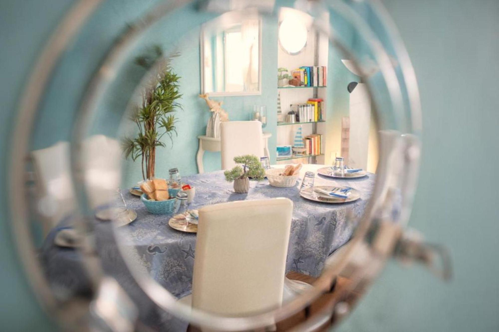 Bed And Breakfast Bagno Venezia Marina Di Carrara Exterior photo