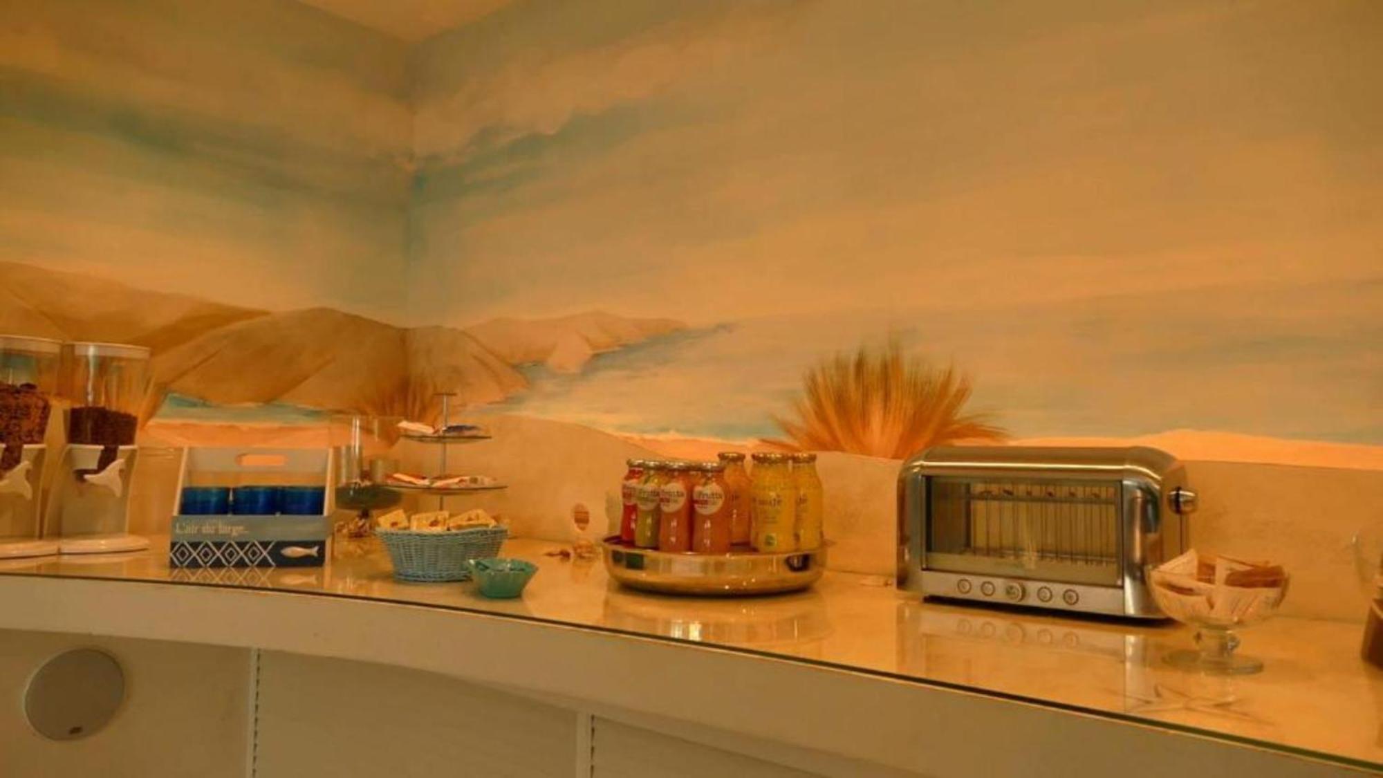 Bed And Breakfast Bagno Venezia Marina Di Carrara Exterior photo